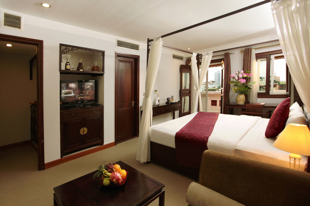 La Dolce Vita Hotel Ханой Экстерьер фото